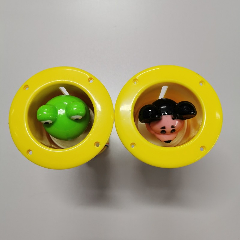 コイン式ゲームアーケード「モグラ叩き」ゲーム機、ぬいぐるみ付 - Whack A Mole Arcade のレビューと価格
