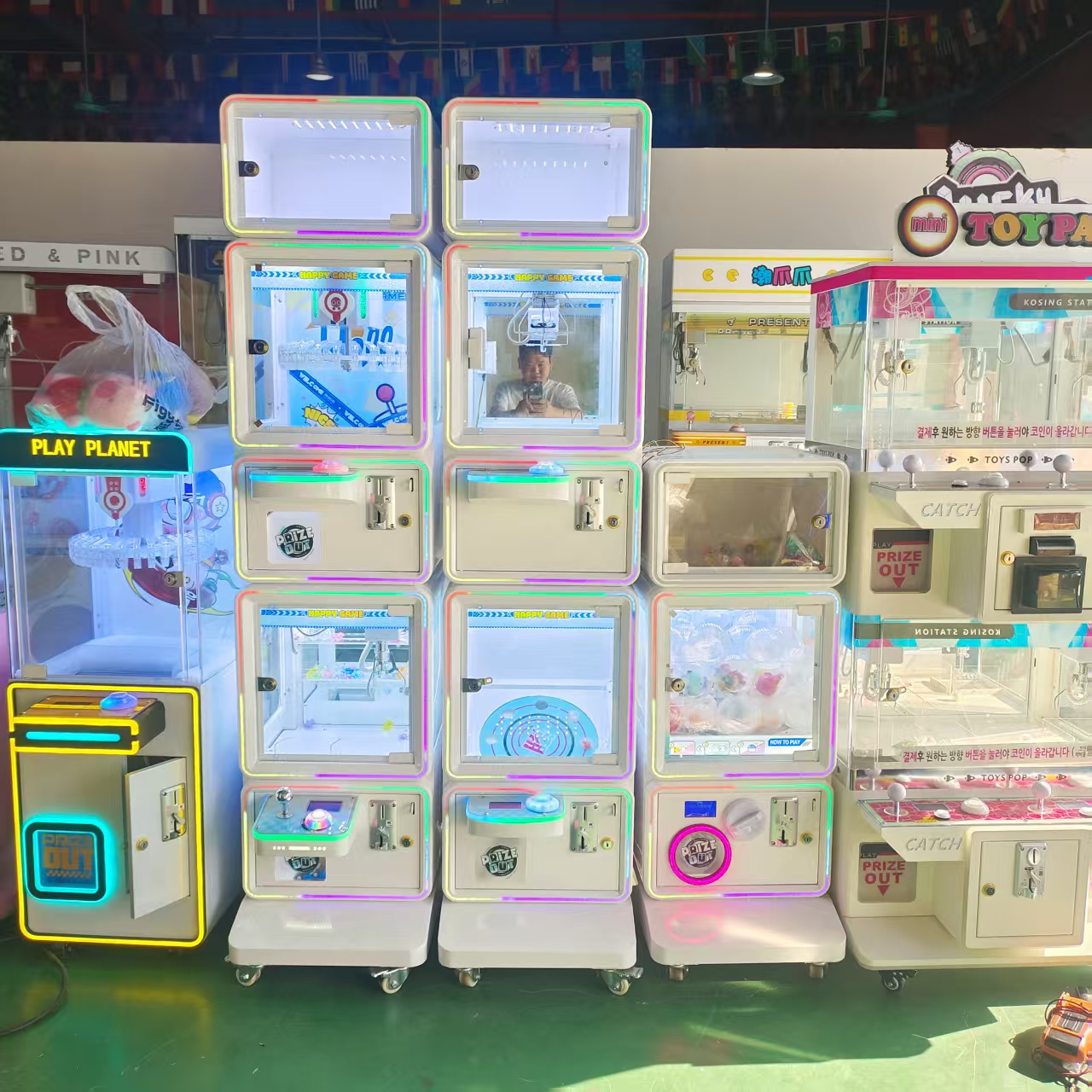 業務用メガミニクレーンゲーム機、高収益コイン式アーケードゲー - Arcade Machine Profit のレビューと価格